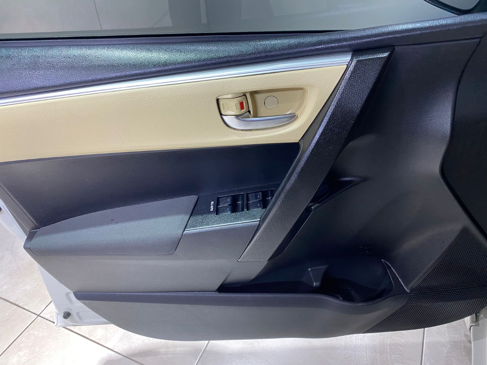 2016 Benzin Manuel Toyota Corolla Beyaz Gürel Tasarım Aksesuar Otomotiv San. Tic. Ltd. Şti.