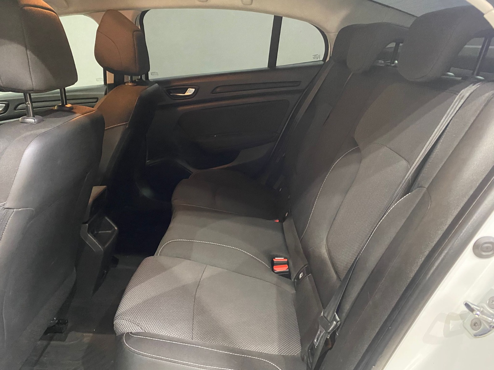 2021 Dizel Otomatik Renault Megane Beyaz Gürel Tasarım Aksesuar Otomotiv San. Tic. Ltd. Şti.