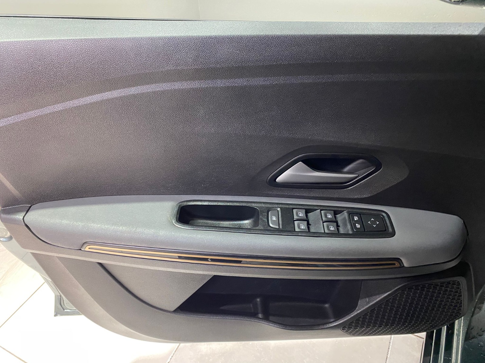 2023 Benzin Manuel Dacia Jogger Yeşil Gürel Tasarım Aksesuar Otomotiv San. Tic. Ltd. Şti.