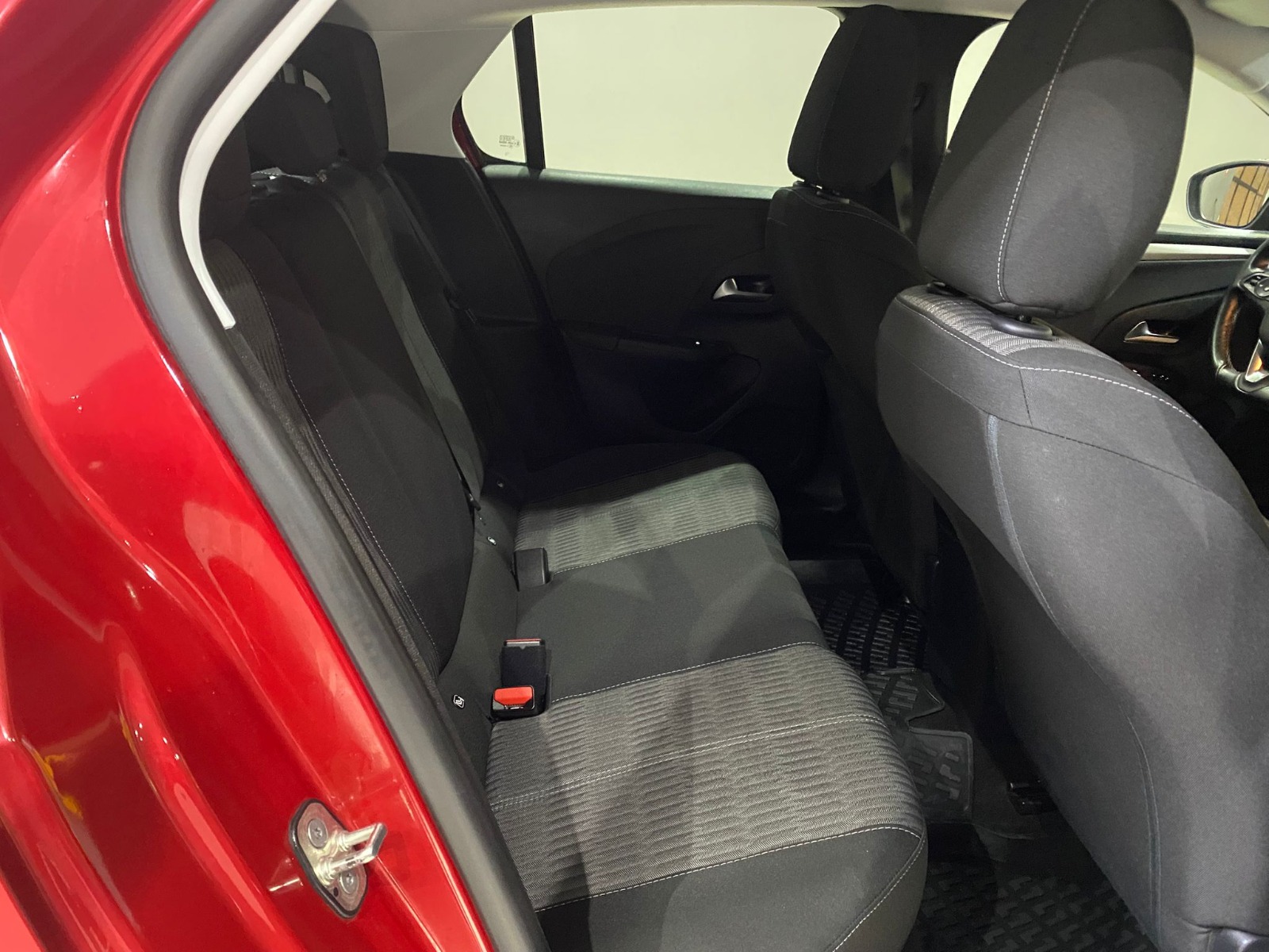 2023 Benzin Otomatik Opel Corsa Kırmızı Gürel Tasarım Aksesuar Otomotiv San. Tic. Ltd. Şti.