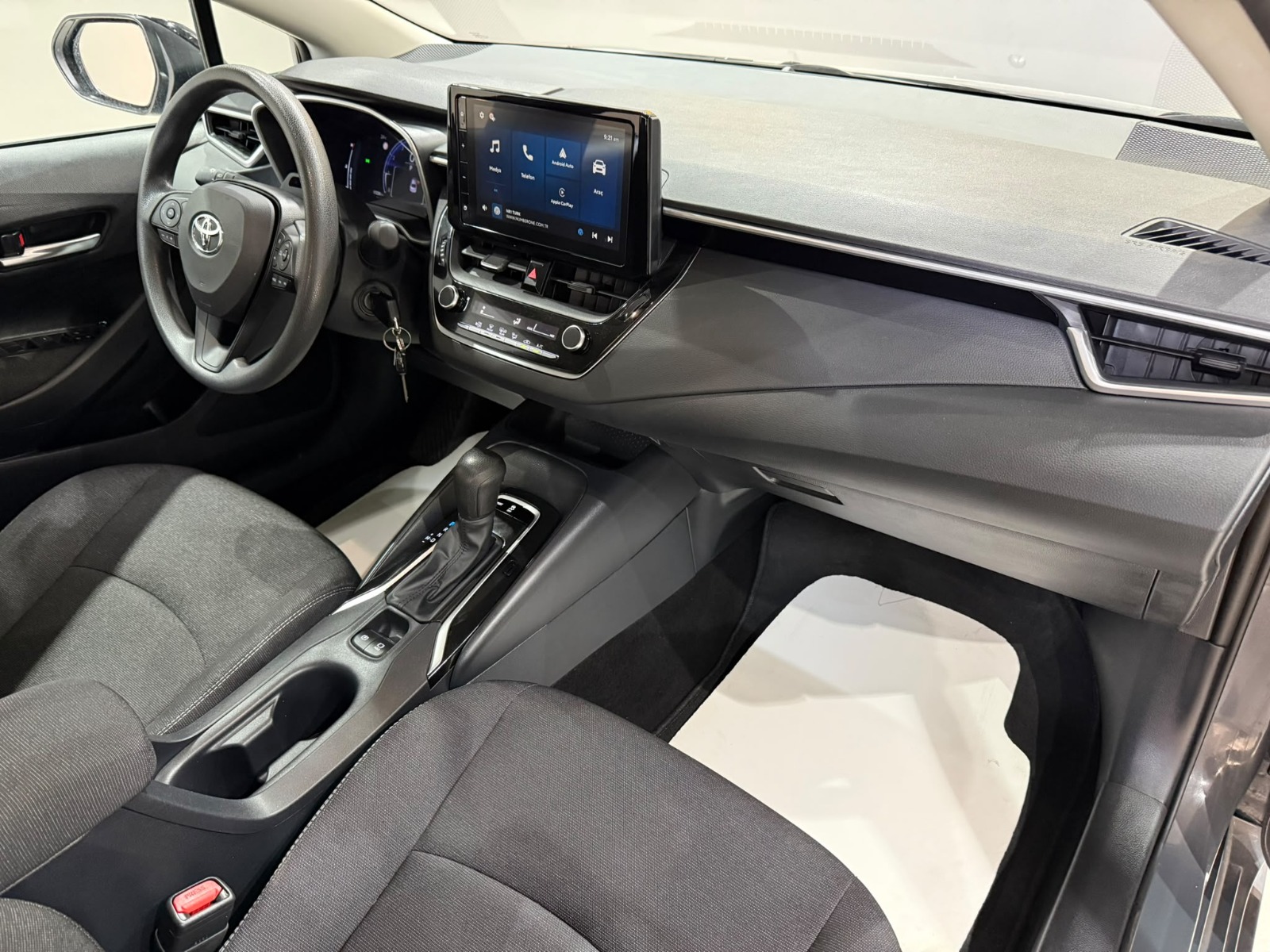 2026 Benzin Otomatik Toyota Corolla Gri Gürel Tasarım Aksesuar Otomotiv San. Tic. Ltd. Şti.