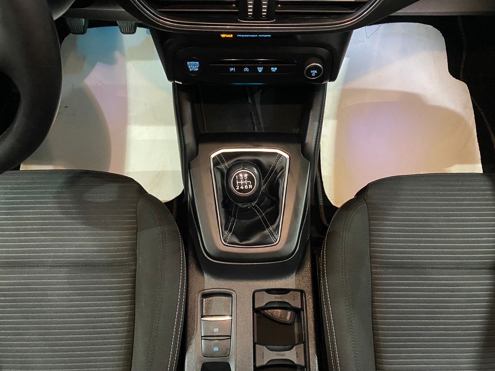 2023 Benzin Manuel Ford Focus Mavi Gürel Tasarım Aksesuar Otomotiv San. Tic. Ltd. Şti.