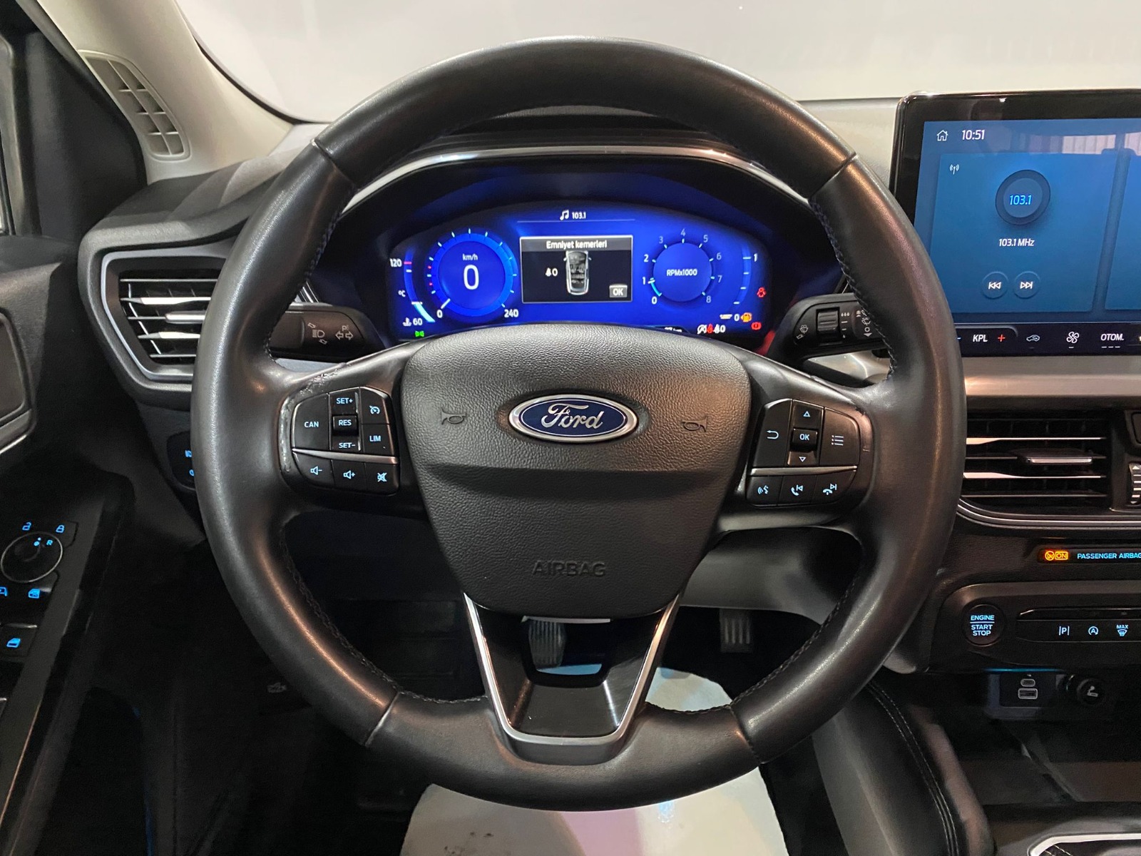 2023 Benzin Manuel Ford Focus Mavi Gürel Tasarım Aksesuar Otomotiv San. Tic. Ltd. Şti.