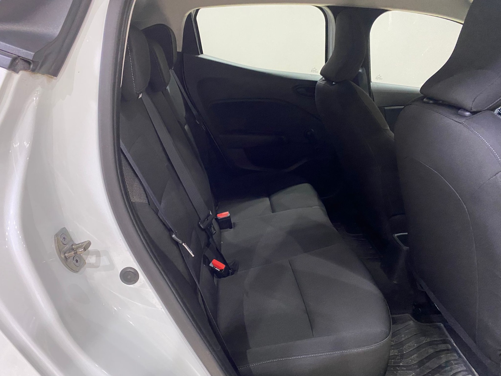 2022 Benzin Otomatik Renault Clio Beyaz Gürel Tasarım Aksesuar Otomotiv San. Tic. Ltd. Şti.