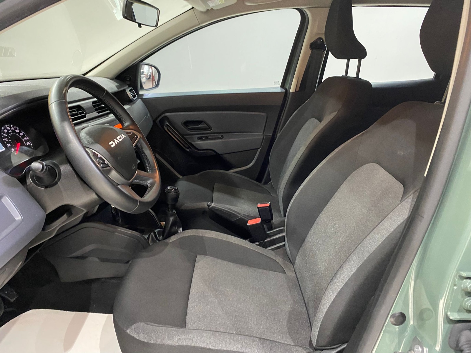 2023 Dizel Manuel Dacia Duster Yeşil Gürel Tasarım Aksesuar Otomotiv San. Tic. Ltd. Şti.