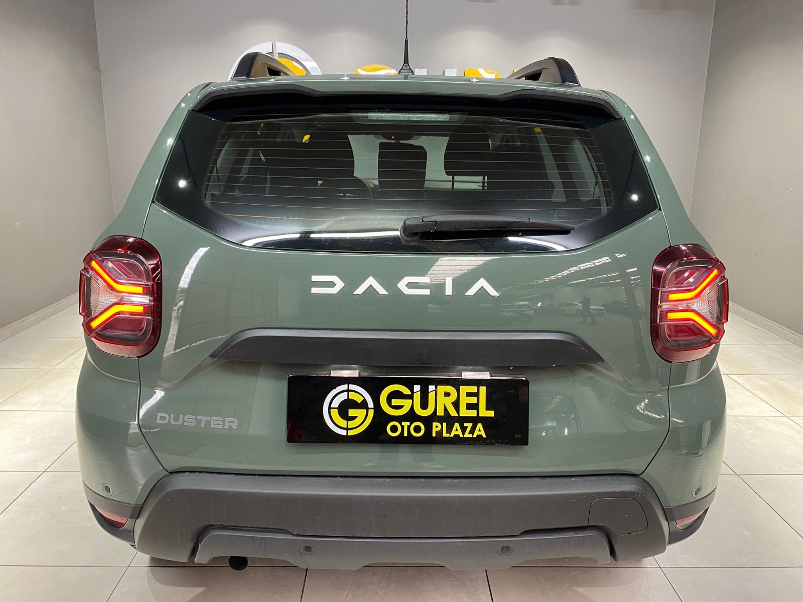 2023 Dizel Manuel Dacia Duster Yeşil Gürel Tasarım Aksesuar Otomotiv San. Tic. Ltd. Şti.