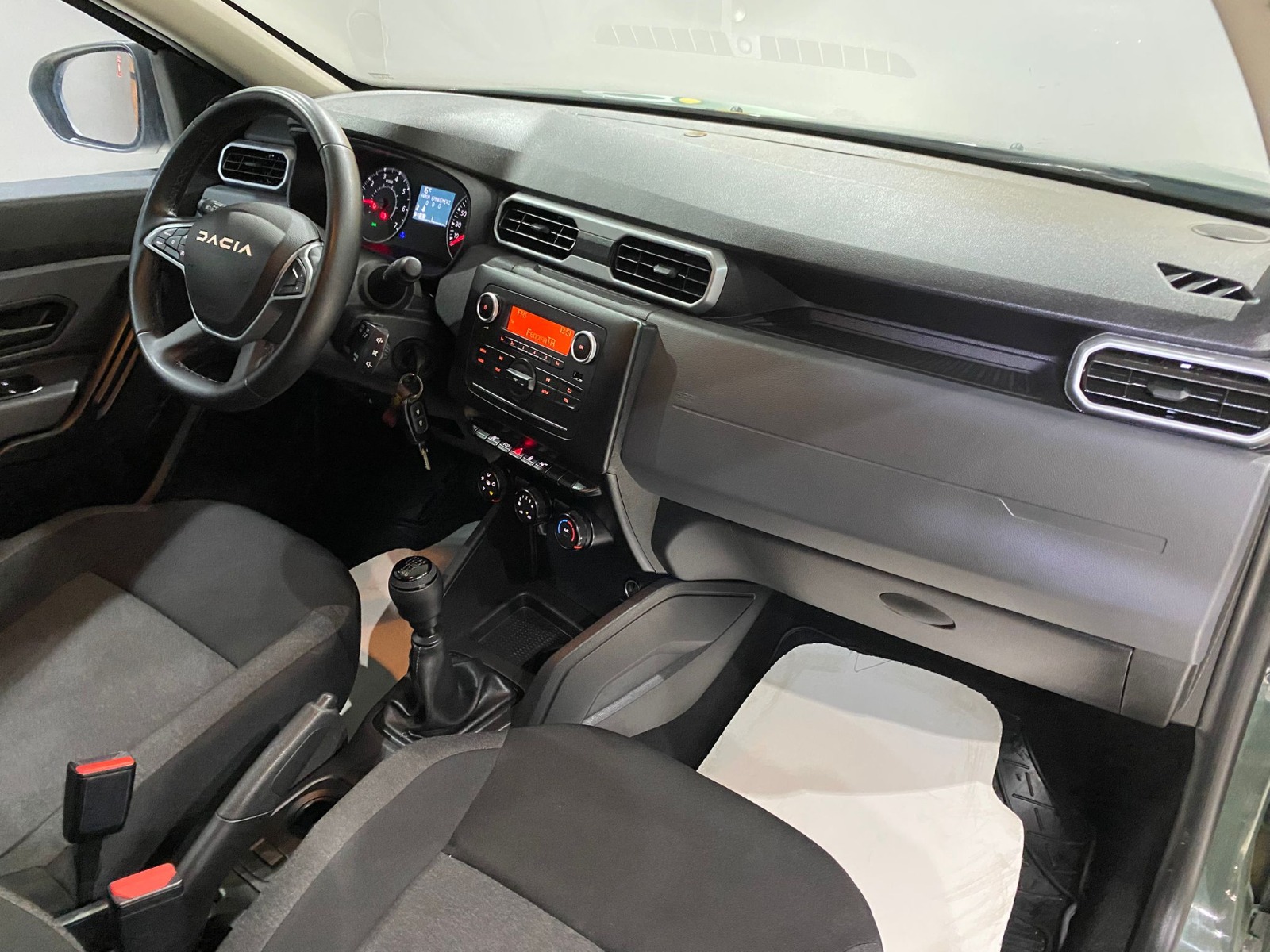 2023 Dizel Manuel Dacia Duster Yeşil Gürel Tasarım Aksesuar Otomotiv San. Tic. Ltd. Şti.