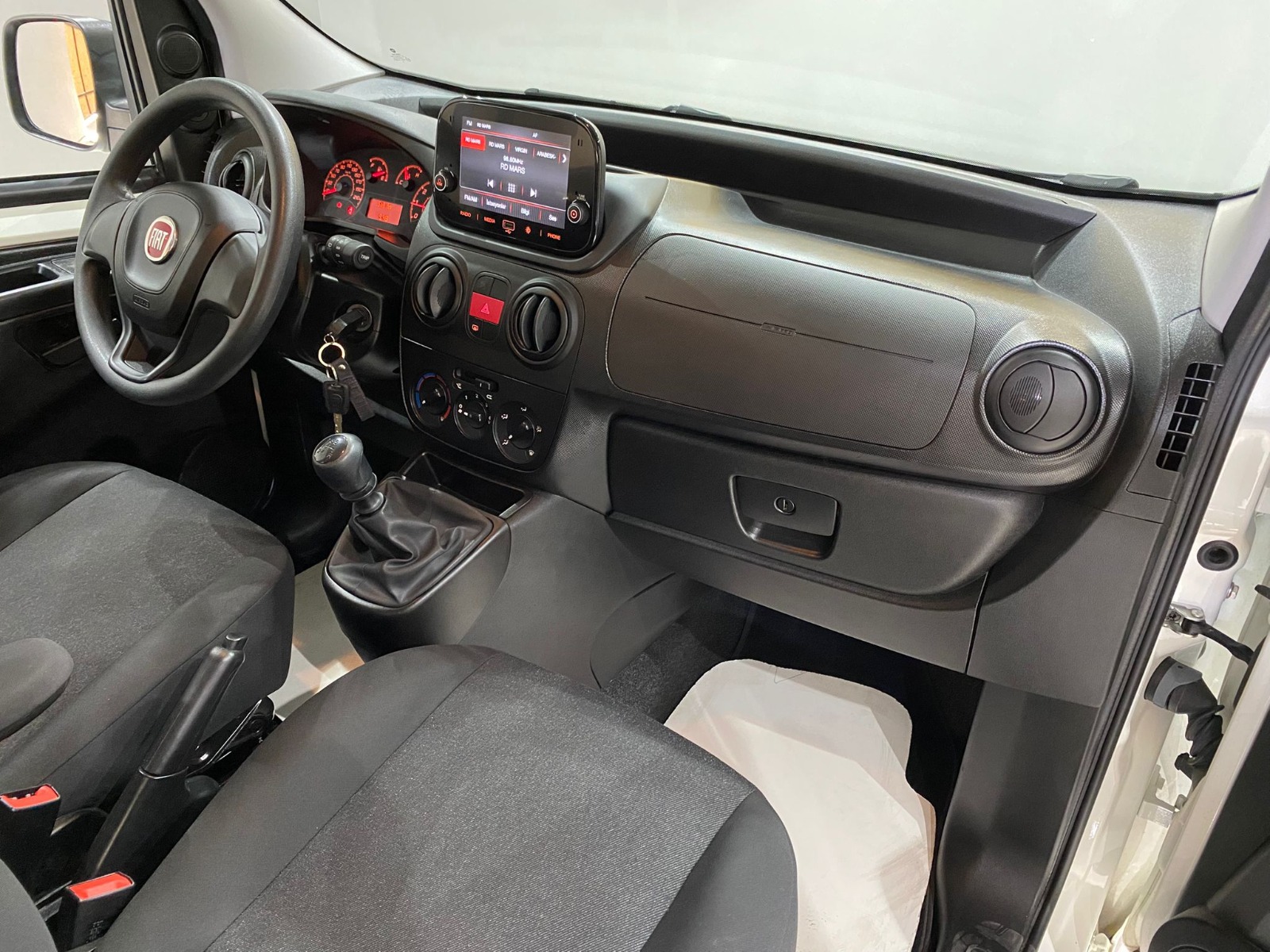 2024 Benzin Manuel Fiat Fiorino Beyaz Gürel Tasarım Aksesuar Otomotiv San. Tic. Ltd. Şti.