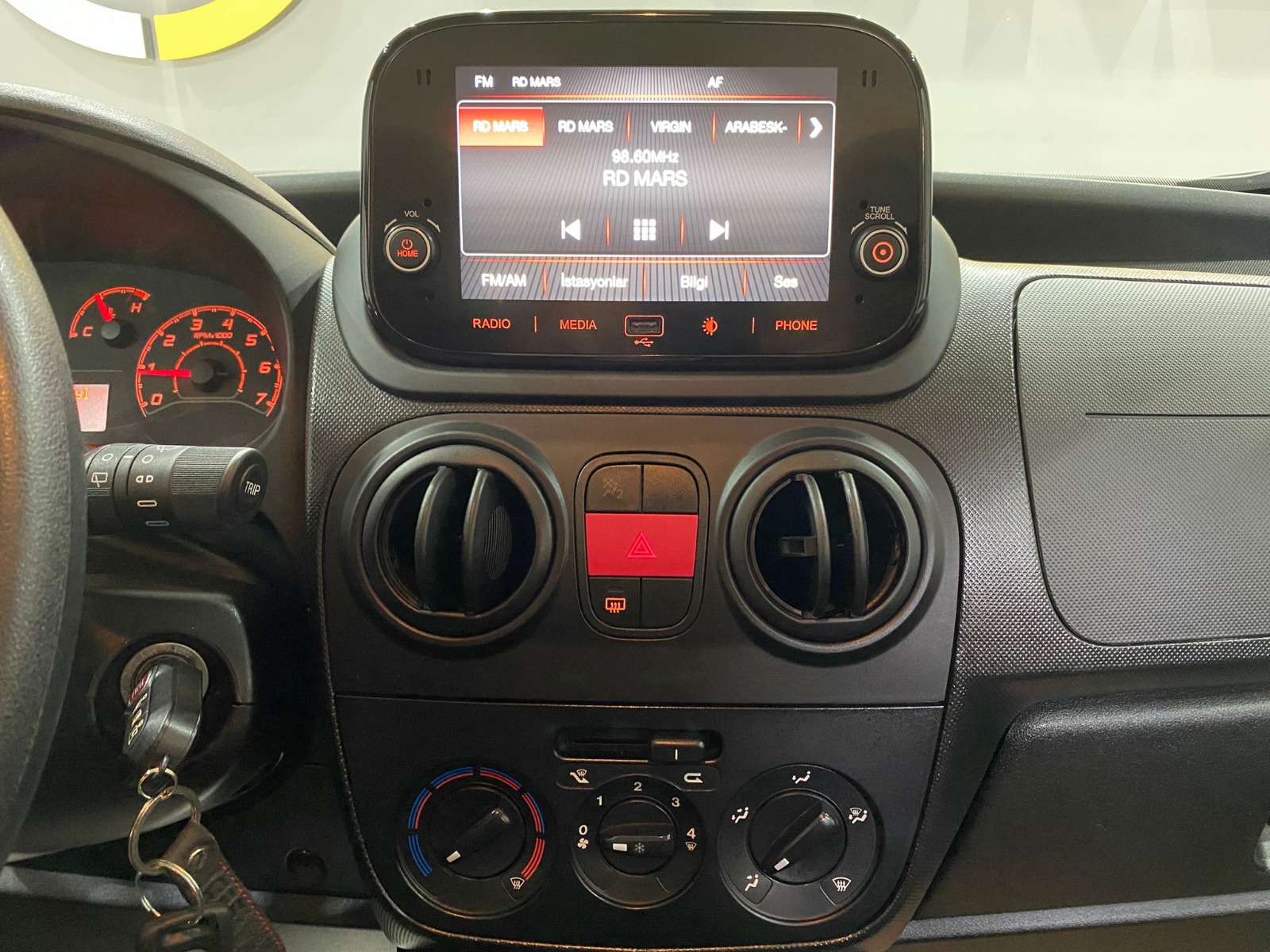 2024 Benzin Manuel Fiat Fiorino Beyaz Gürel Tasarım Aksesuar Otomotiv San. Tic. Ltd. Şti.