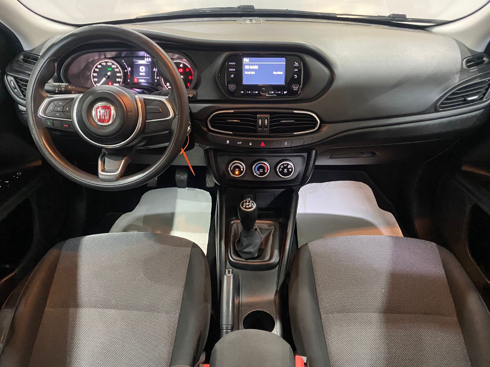 2022 Dizel Manuel Fiat Egea Beyaz Gürel Tasarım Aksesuar Otomotiv San. Tic. Ltd. Şti.