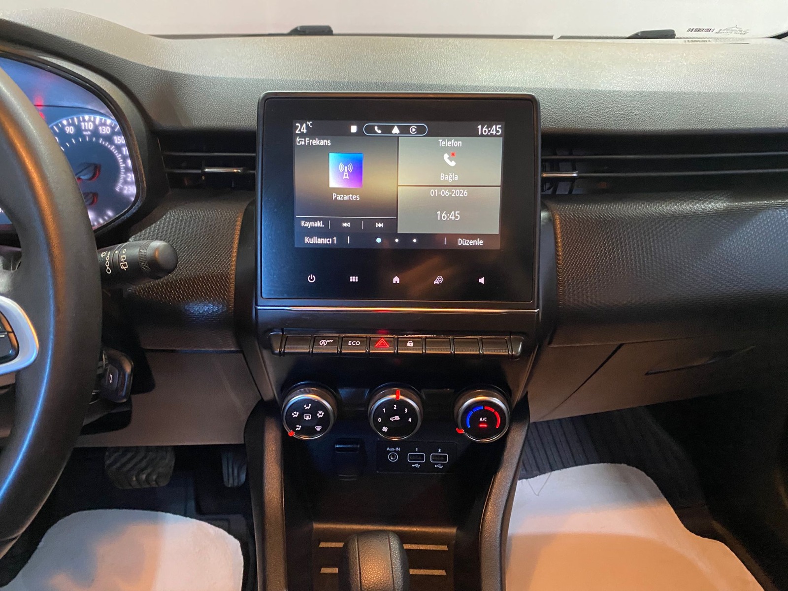 2022 Benzin Otomatik Renault Clio Turuncu Gürel Tasarım Aksesuar Otomotiv San. Tic. Ltd. Şti.