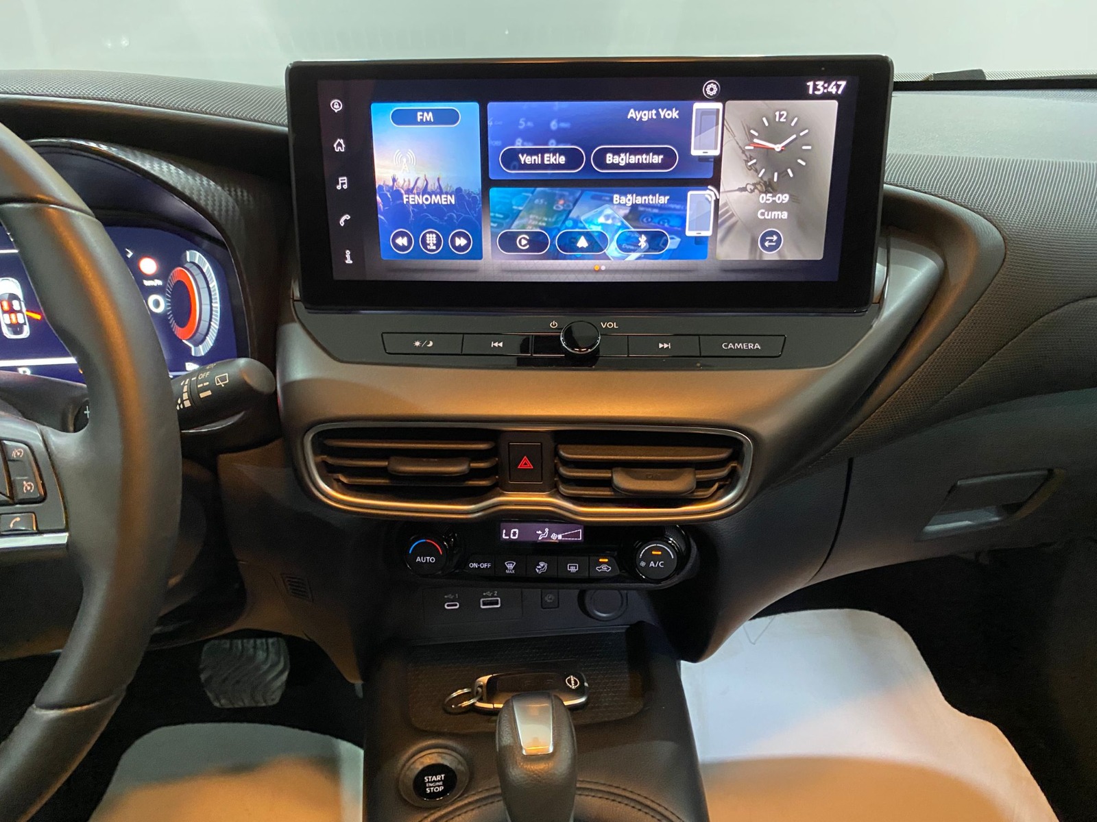 2024 Benzin Otomatik Nissan Juke Beyaz Gürel Tasarım Aksesuar Otomotiv San. Tic. Ltd. Şti.