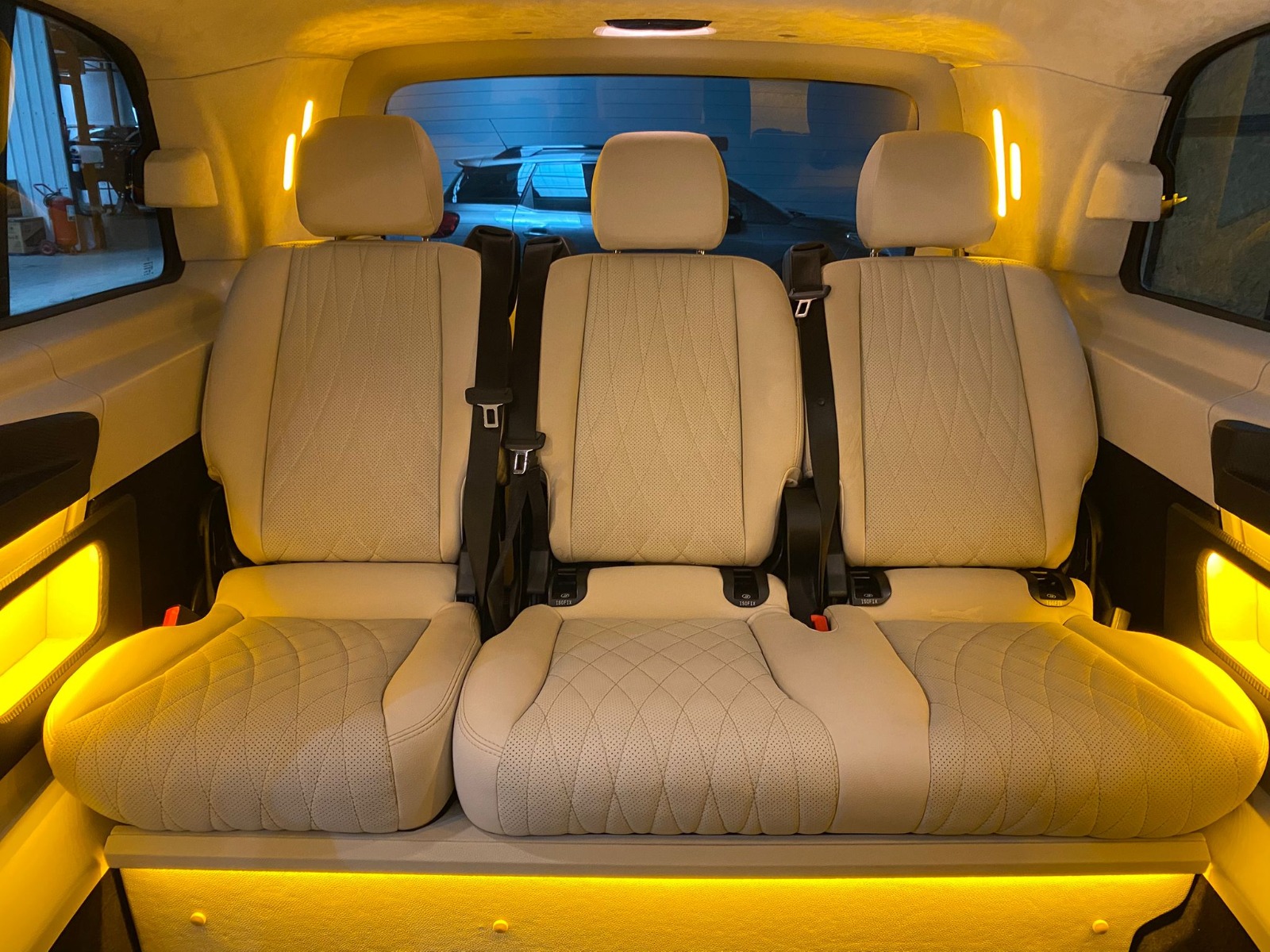 2024 Dizel Otomatik Mercedes-Benz Vito Tourer Siyah Gürel Tasarım Aksesuar Otomotiv San. Tic. Ltd. Şti.