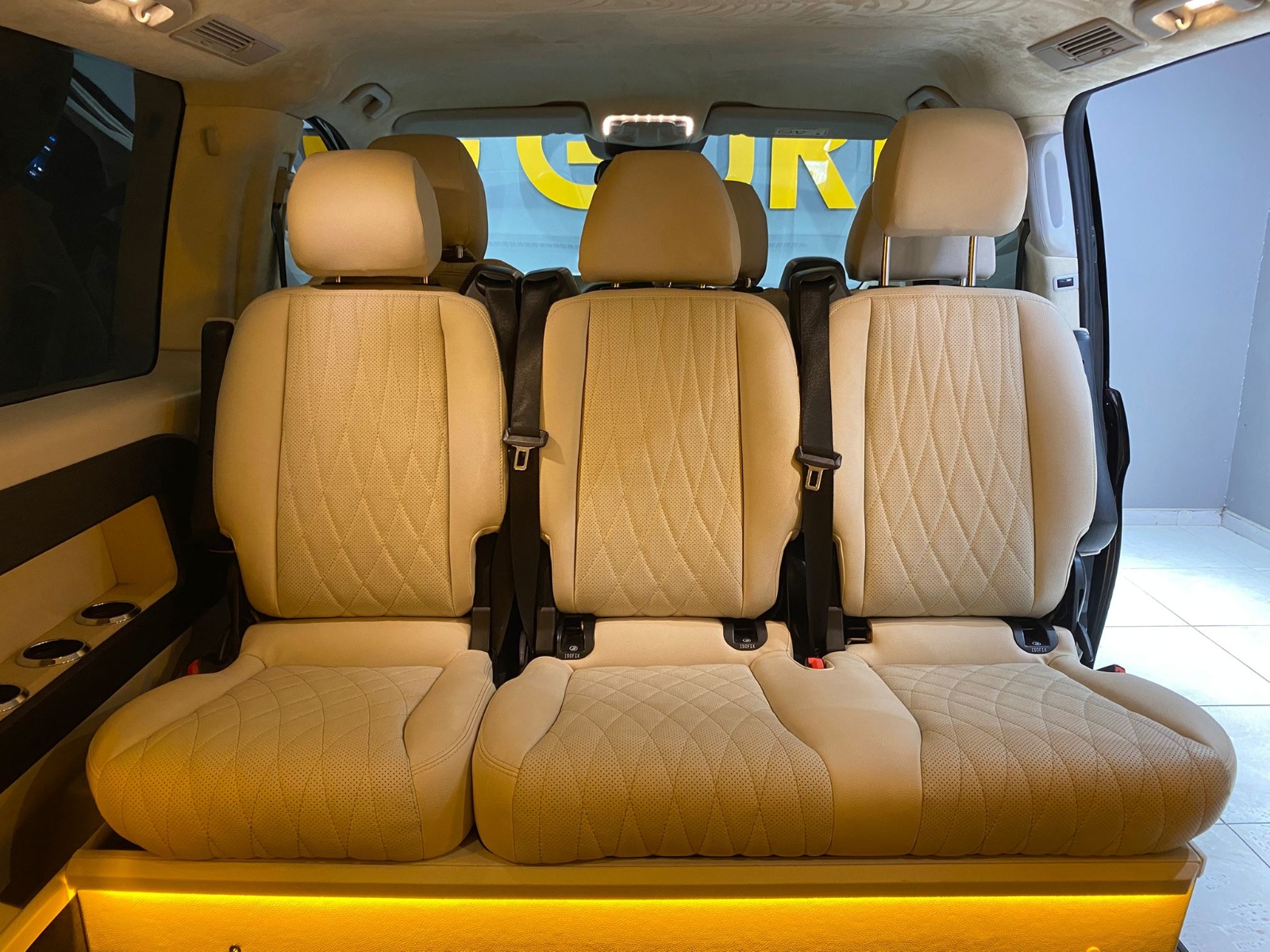 2024 Dizel Otomatik Mercedes-Benz Vito Tourer Siyah Gürel Tasarım Aksesuar Otomotiv San. Tic. Ltd. Şti.