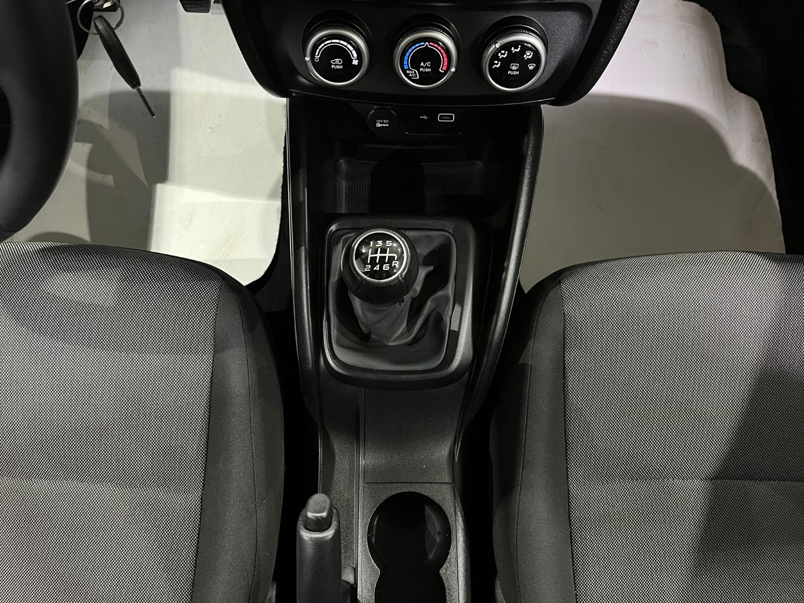 2024 Benzin Manuel Fiat Egea Beyaz Gürel Tasarım Aksesuar Otomotiv San. Tic. Ltd. Şti.