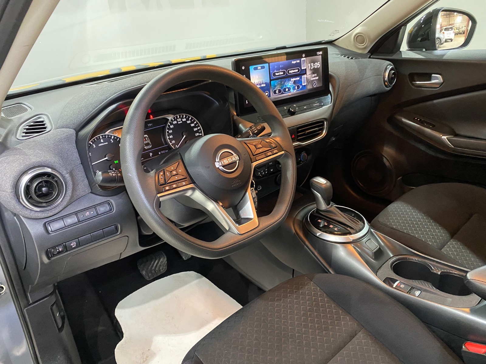 2024 Benzin Otomatik Nissan Juke Gri Gürel Tasarım Aksesuar Otomotiv San. Tic. Ltd. Şti.