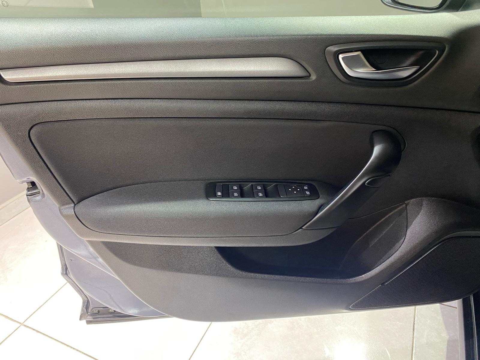 2022 Dizel Otomatik Renault Megane Gri Gürel Tasarım Aksesuar Otomotiv San. Tic. Ltd. Şti.