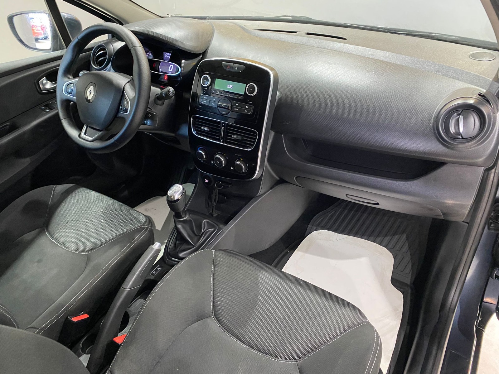 2019 Benzin Manuel Renault Clio Gri Gürel Tasarım Aksesuar Otomotiv San. Tic. Ltd. Şti.