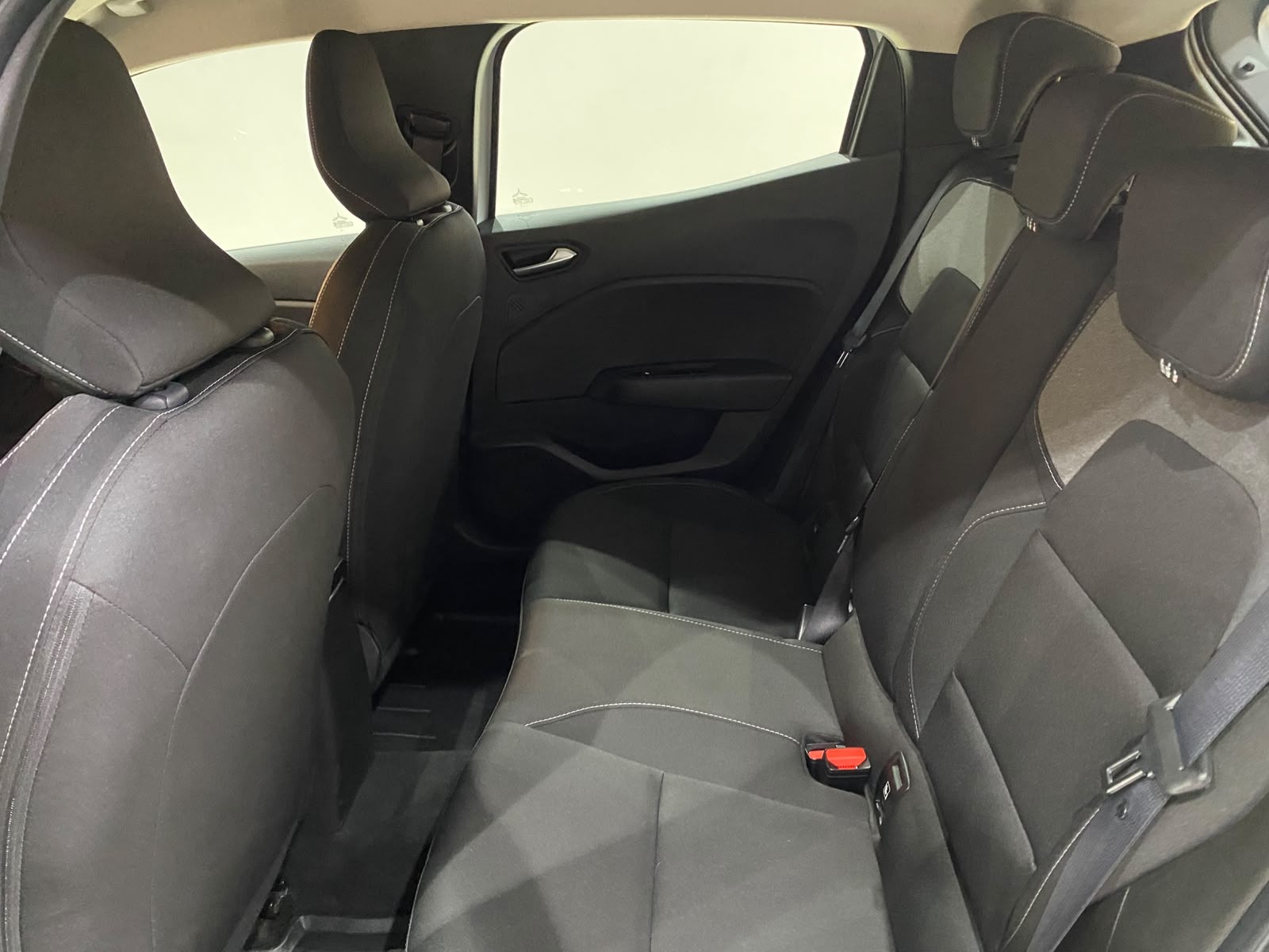 2026 Benzin Otomatik Renault Clio Gri Gürel Tasarım Aksesuar Otomotiv San. Tic. Ltd. Şti.