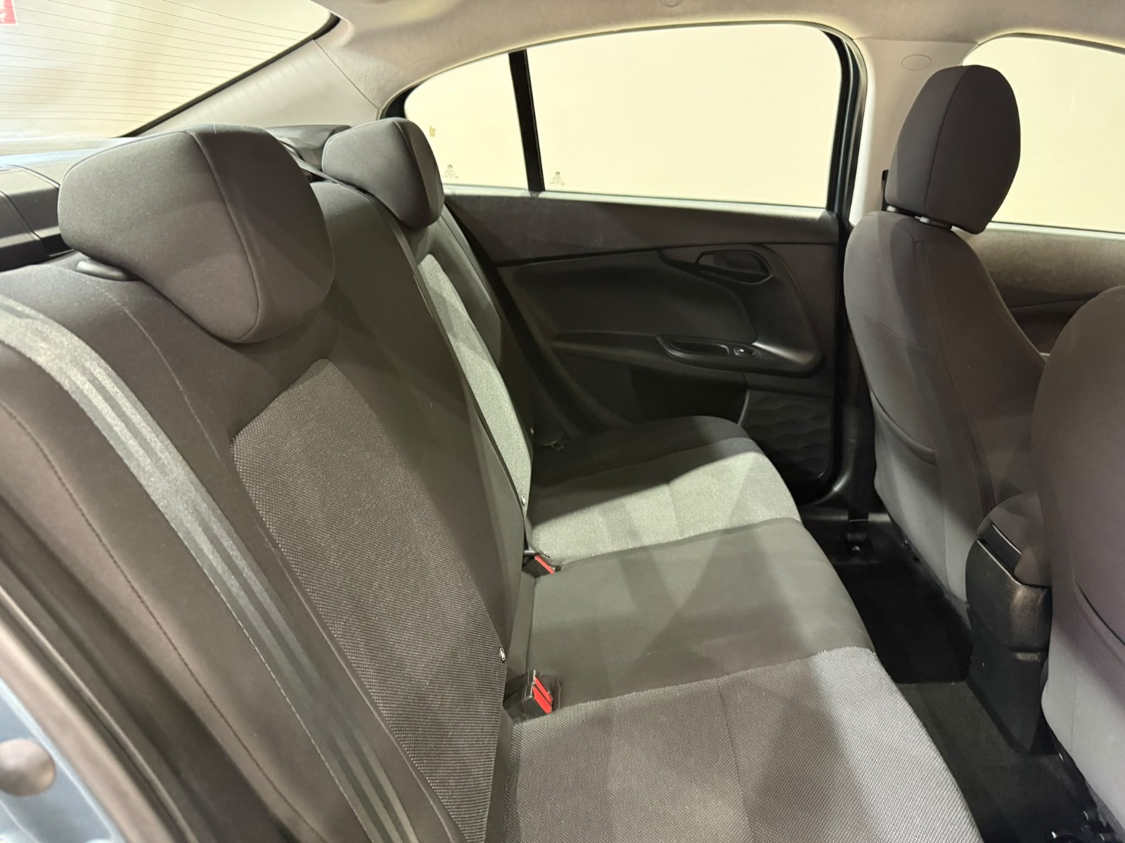 2023 Dizel Manuel Fiat Egea Mavi Gürel Tasarım Aksesuar Otomotiv San. Tic. Ltd. Şti.