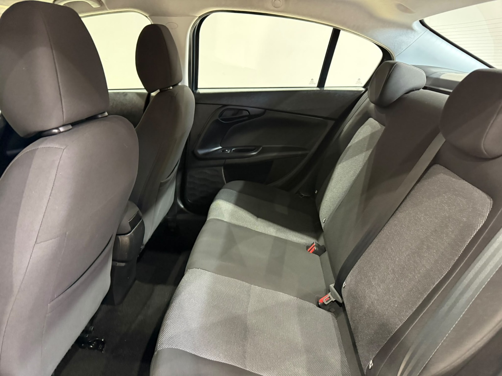 2023 Dizel Manuel Fiat Egea Mavi Gürel Tasarım Aksesuar Otomotiv San. Tic. Ltd. Şti.
