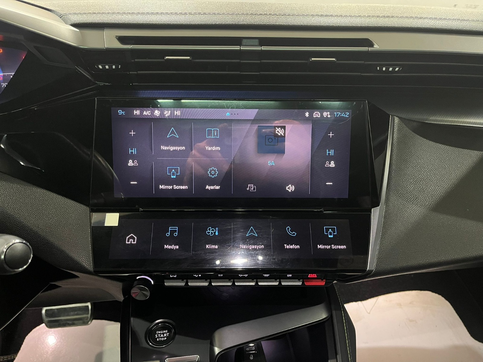 2023 Benzin Otomatik Peugeot 408 Gri Gürel Tasarım Aksesuar Otomotiv San. Tic. Ltd. Şti.