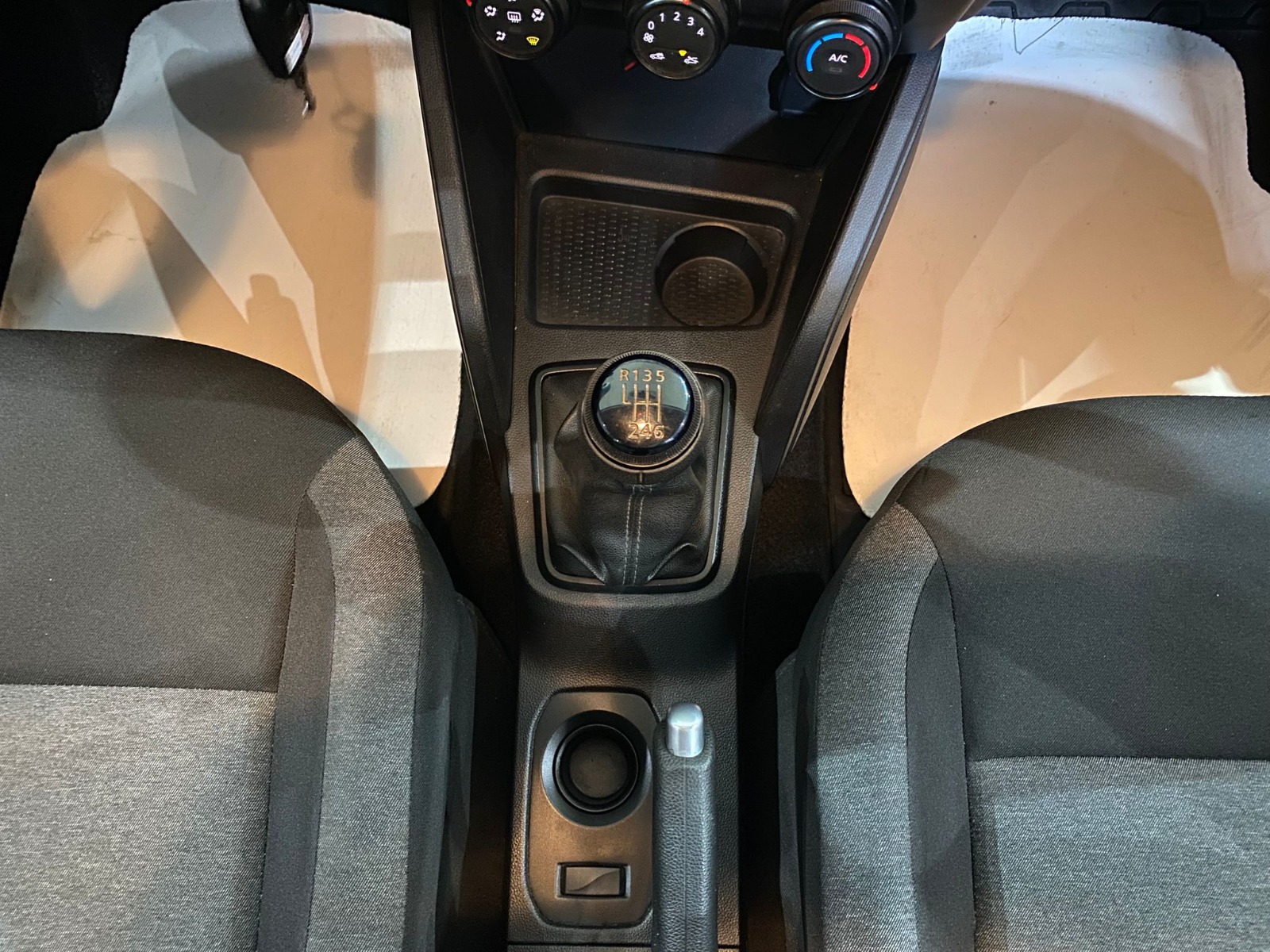 2022 Benzin + LPG Manuel Dacia Duster Turuncu Gürel Tasarım Aksesuar Otomotiv San. Tic. Ltd. Şti.