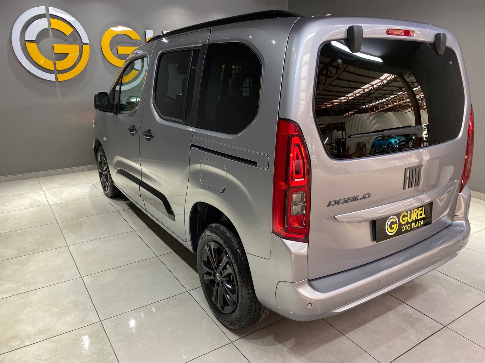 2025 Dizel Otomatik Fiat Doblo Combi Gri Gürel Tasarım Aksesuar Otomotiv San. Tic. Ltd. Şti.