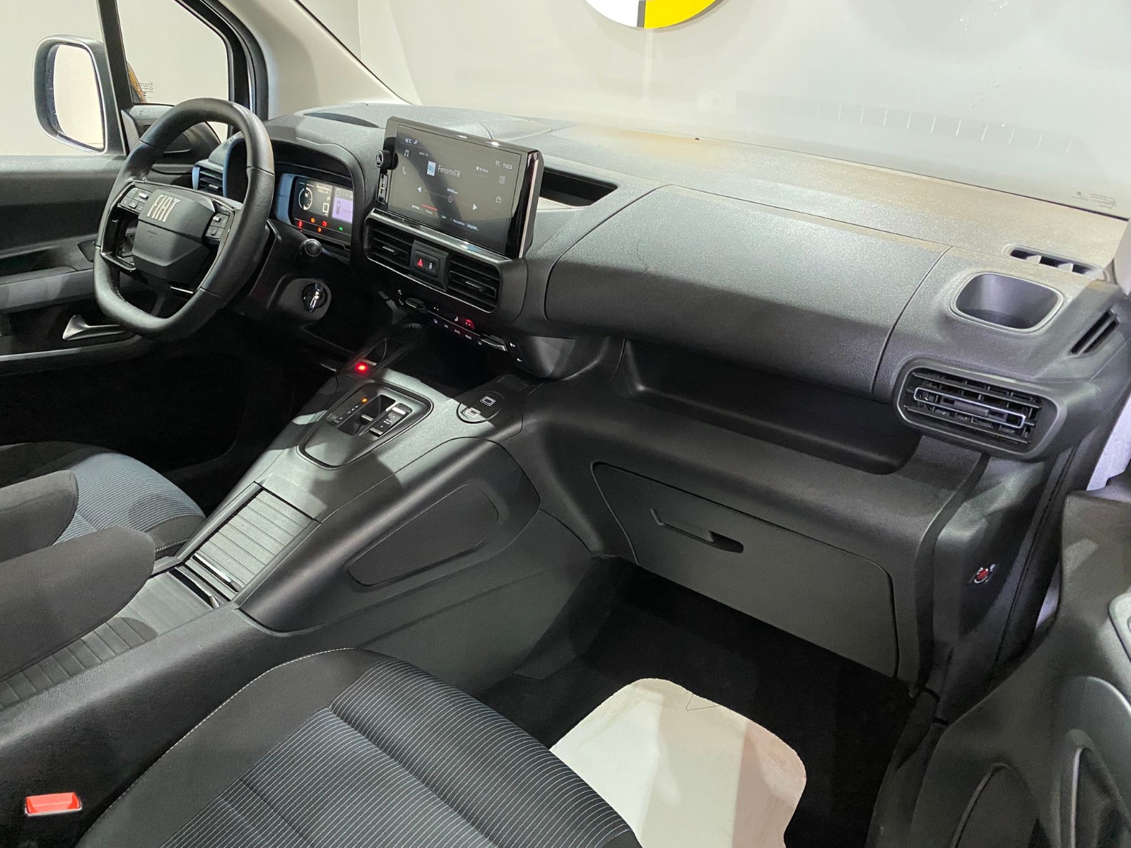 2025 Dizel Otomatik Fiat Doblo Combi Gri Gürel Tasarım Aksesuar Otomotiv San. Tic. Ltd. Şti.