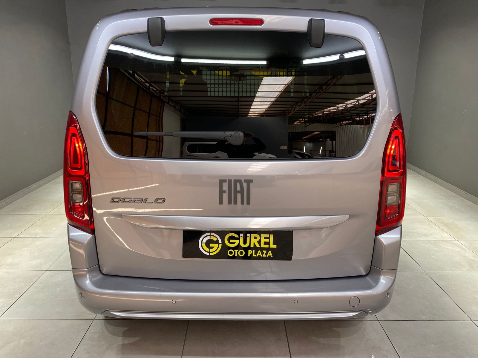 2025 Dizel Otomatik Fiat Doblo Combi Gri Gürel Tasarım Aksesuar Otomotiv San. Tic. Ltd. Şti.