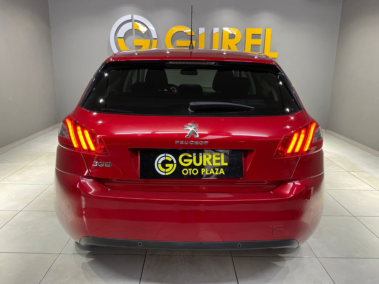 2021 Benzin Otomatik Peugeot 308 Kırmızı Gürel Tasarım Aksesuar Otomotiv San. Tic. Ltd. Şti.