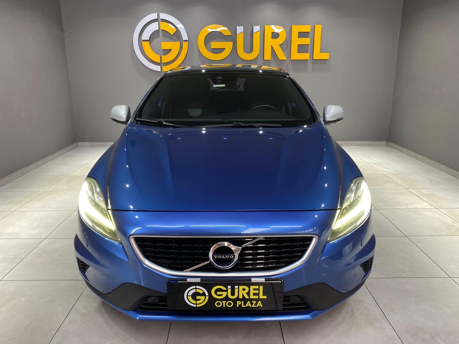 2016 Benzin Otomatik Volvo V40 Mavi Gürel Tasarım Aksesuar Otomotiv San. Tic. Ltd. Şti.