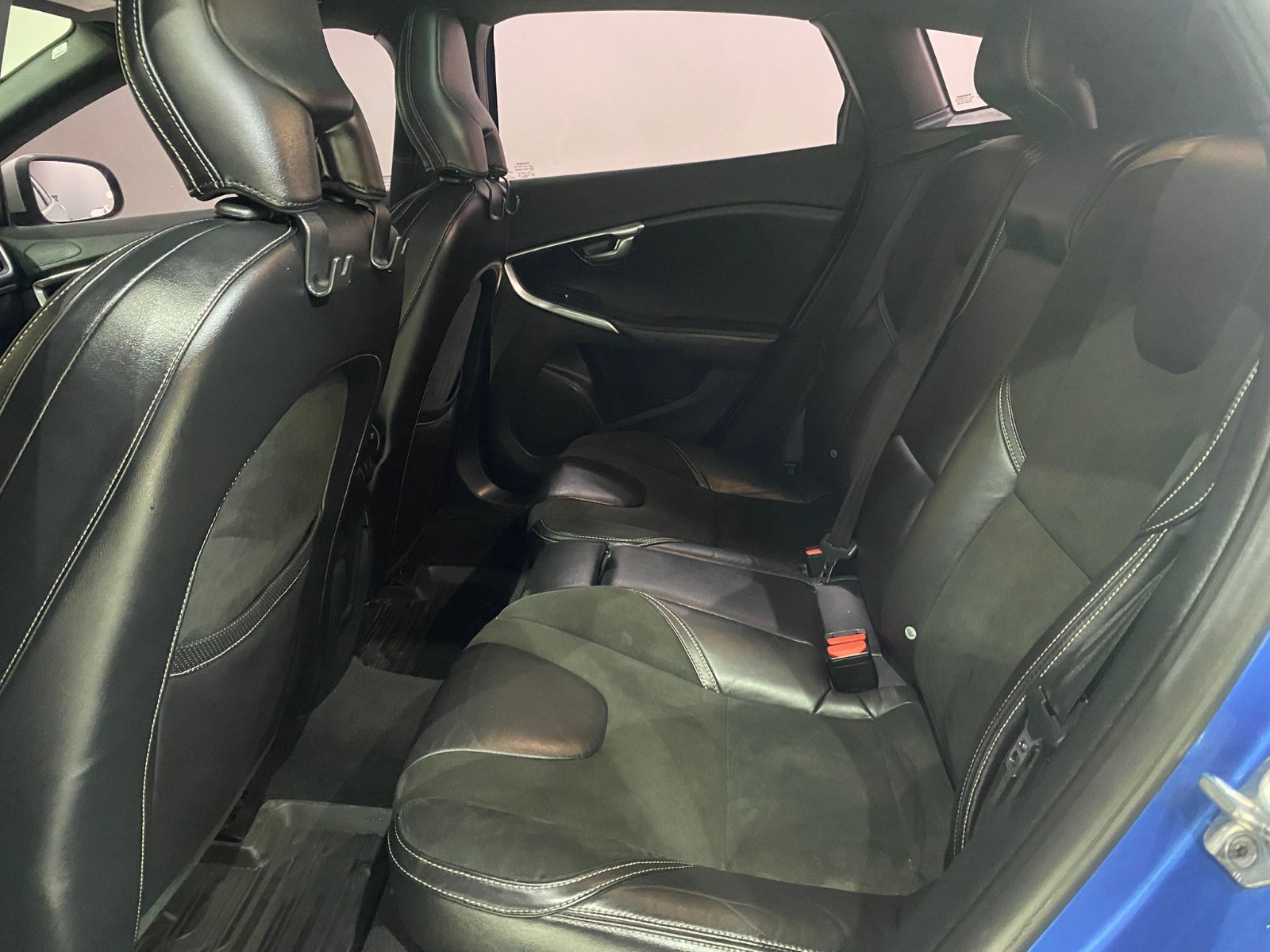 2016 Benzin Otomatik Volvo V40 Mavi Gürel Tasarım Aksesuar Otomotiv San. Tic. Ltd. Şti.