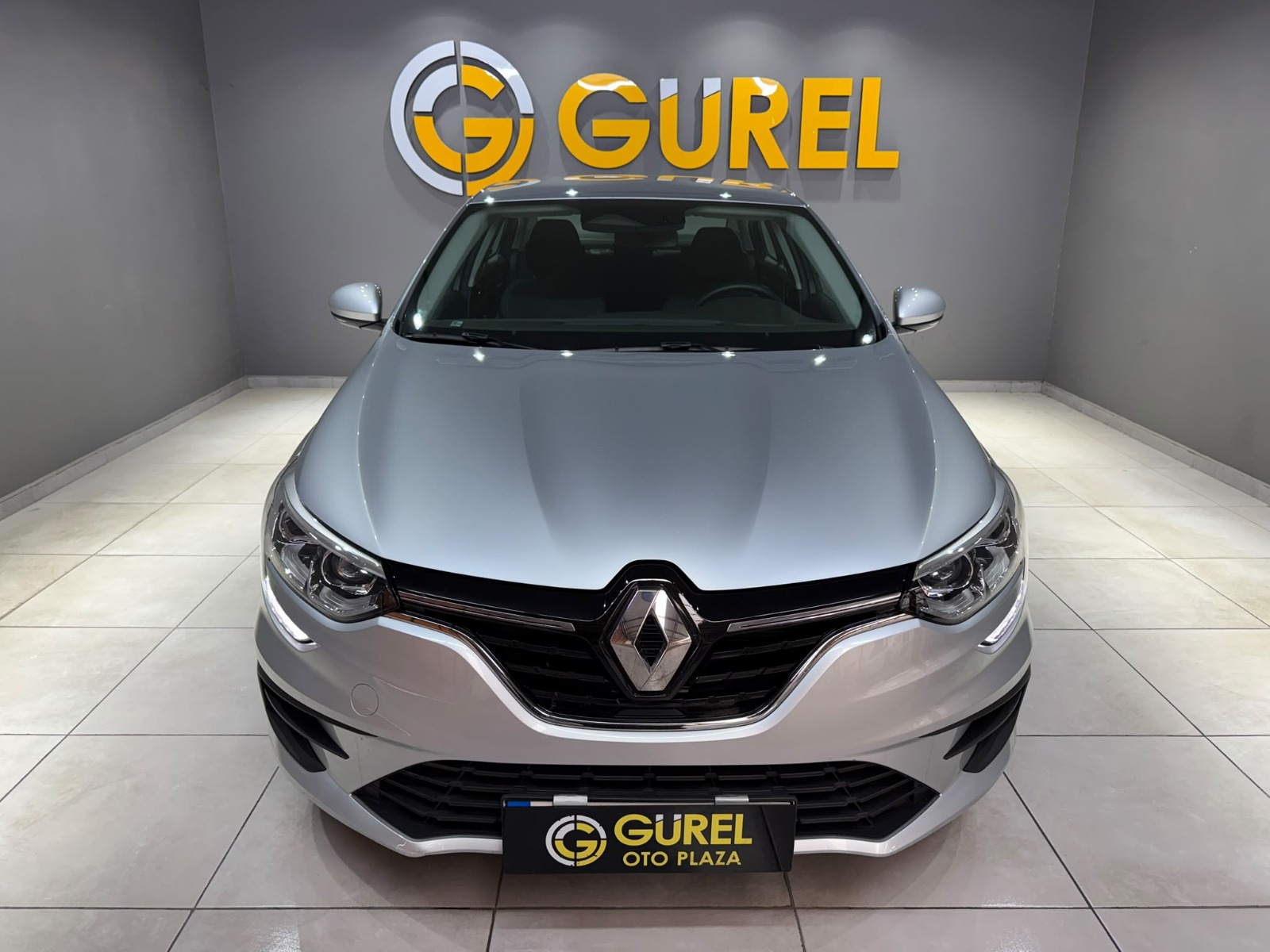 2026 Benzin Otomatik Renault Megane Gri Gürel Tasarım Aksesuar Otomotiv San. Tic. Ltd. Şti.