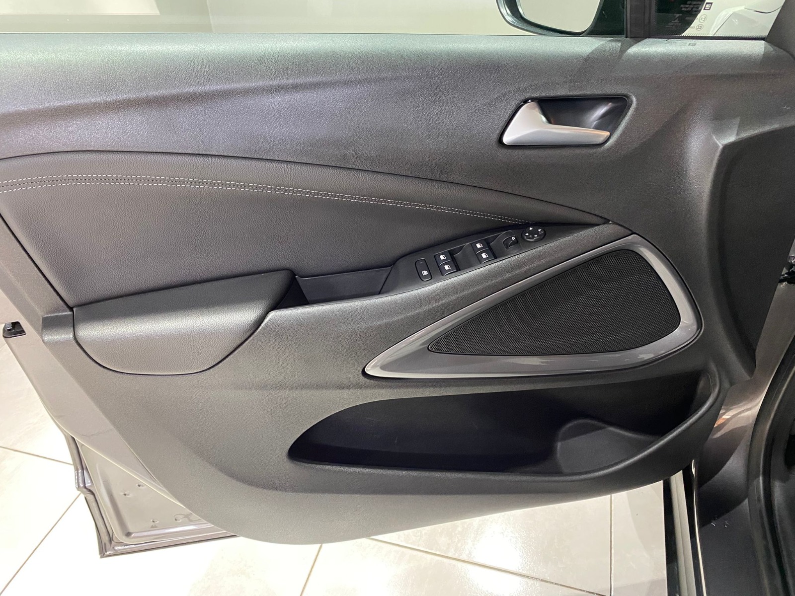 2022 Dizel Otomatik Opel Crossland Gri Gürel Tasarım Aksesuar Otomotiv San. Tic. Ltd. Şti.