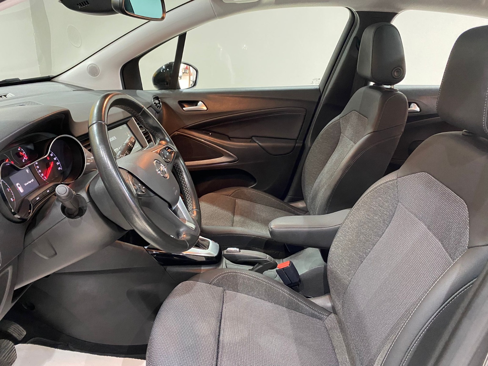 2022 Dizel Otomatik Opel Crossland Gri Gürel Tasarım Aksesuar Otomotiv San. Tic. Ltd. Şti.