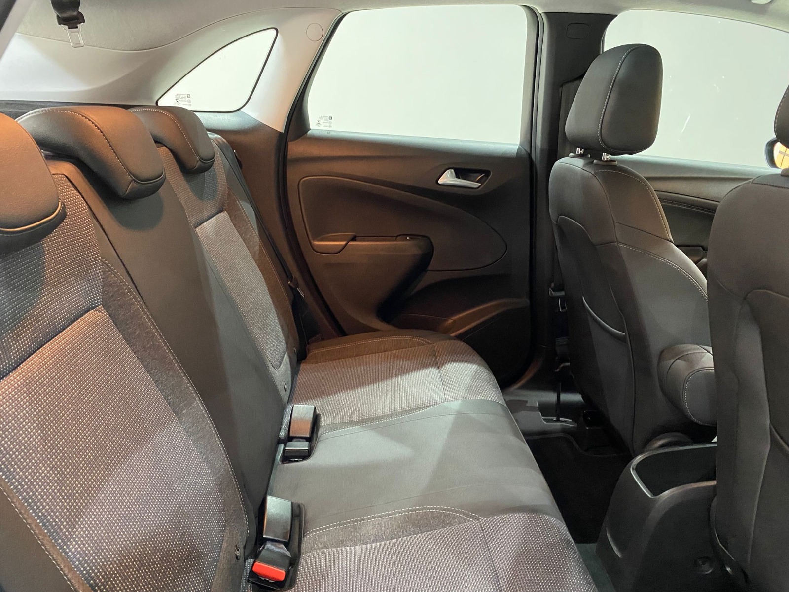 2022 Dizel Otomatik Opel Crossland Gri Gürel Tasarım Aksesuar Otomotiv San. Tic. Ltd. Şti.