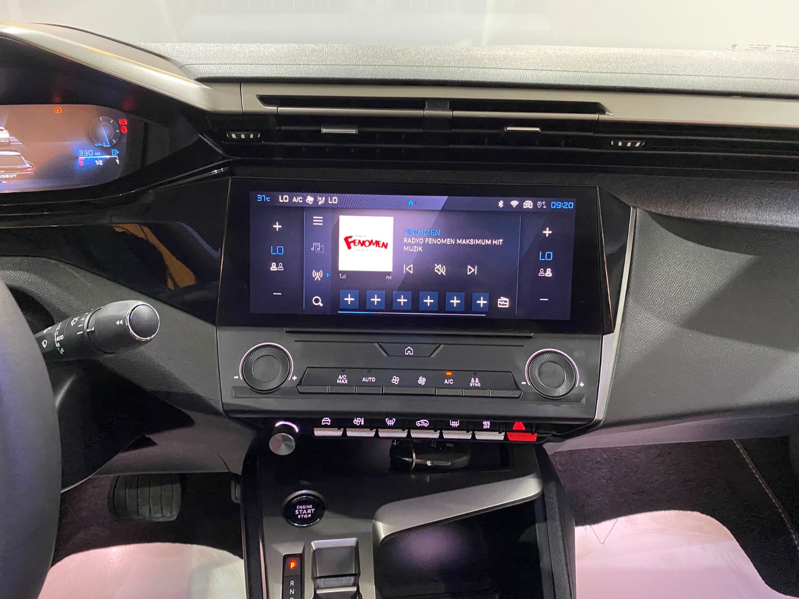 2025 Benzin Otomatik Peugeot 408 Mavi Gürel Tasarım Aksesuar Otomotiv San. Tic. Ltd. Şti.