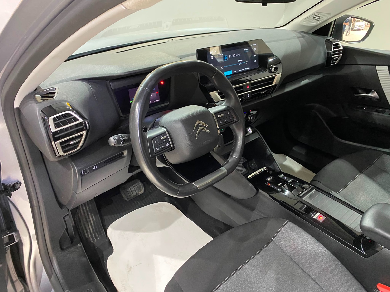 2023 Benzin Otomatik Citroen C4 X Gri Gürel Tasarım Aksesuar Otomotiv San. Tic. Ltd. Şti.