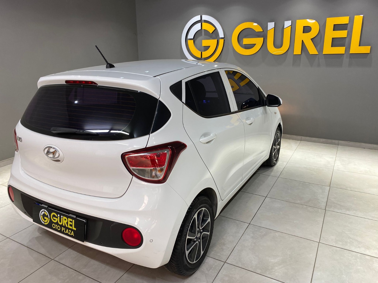 2017 Benzin Otomatik Hyundai i10 Beyaz Gürel Tasarım Aksesuar Otomotiv San. Tic. Ltd. Şti.
