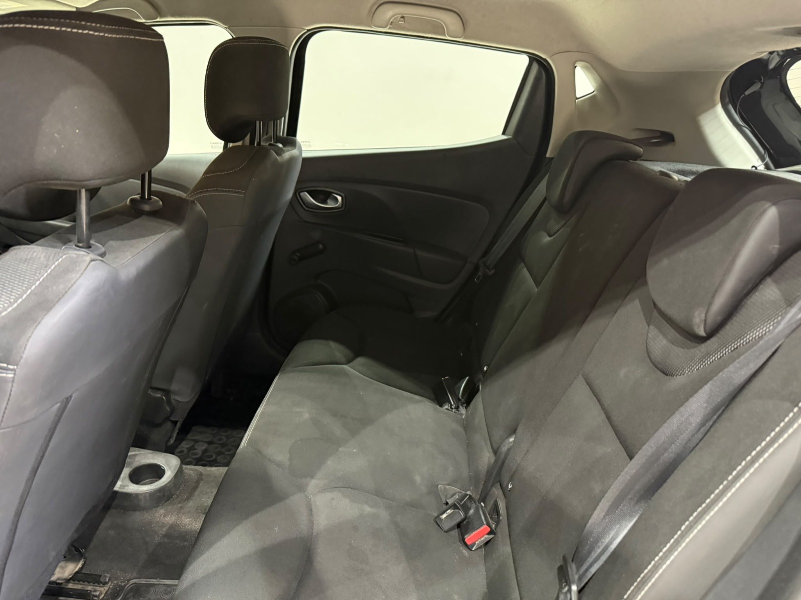 2017 Dizel Manuel Renault Clio Siyah Gürel Tasarım Aksesuar Otomotiv San. Tic. Ltd. Şti.