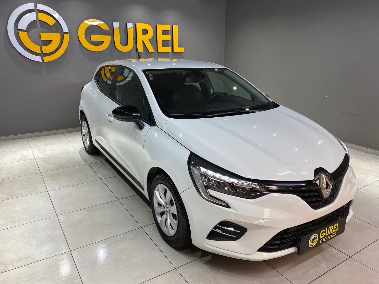 2023 Benzin Manuel Renault Clio Beyaz Gürel Tasarım Aksesuar Otomotiv San. Tic. Ltd. Şti.