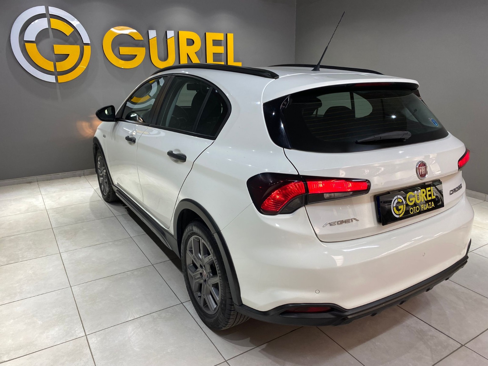2022 Benzin Manuel Fiat Egea Cross Beyaz Gürel Tasarım Aksesuar Otomotiv San. Tic. Ltd. Şti.