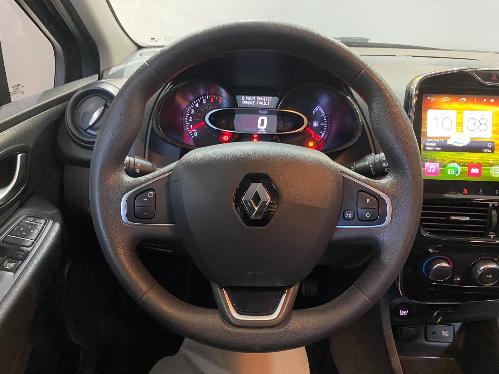 2018 Benzin Manuel Renault Clio Gri Gürel Tasarım Aksesuar Otomotiv San. Tic. Ltd. Şti.