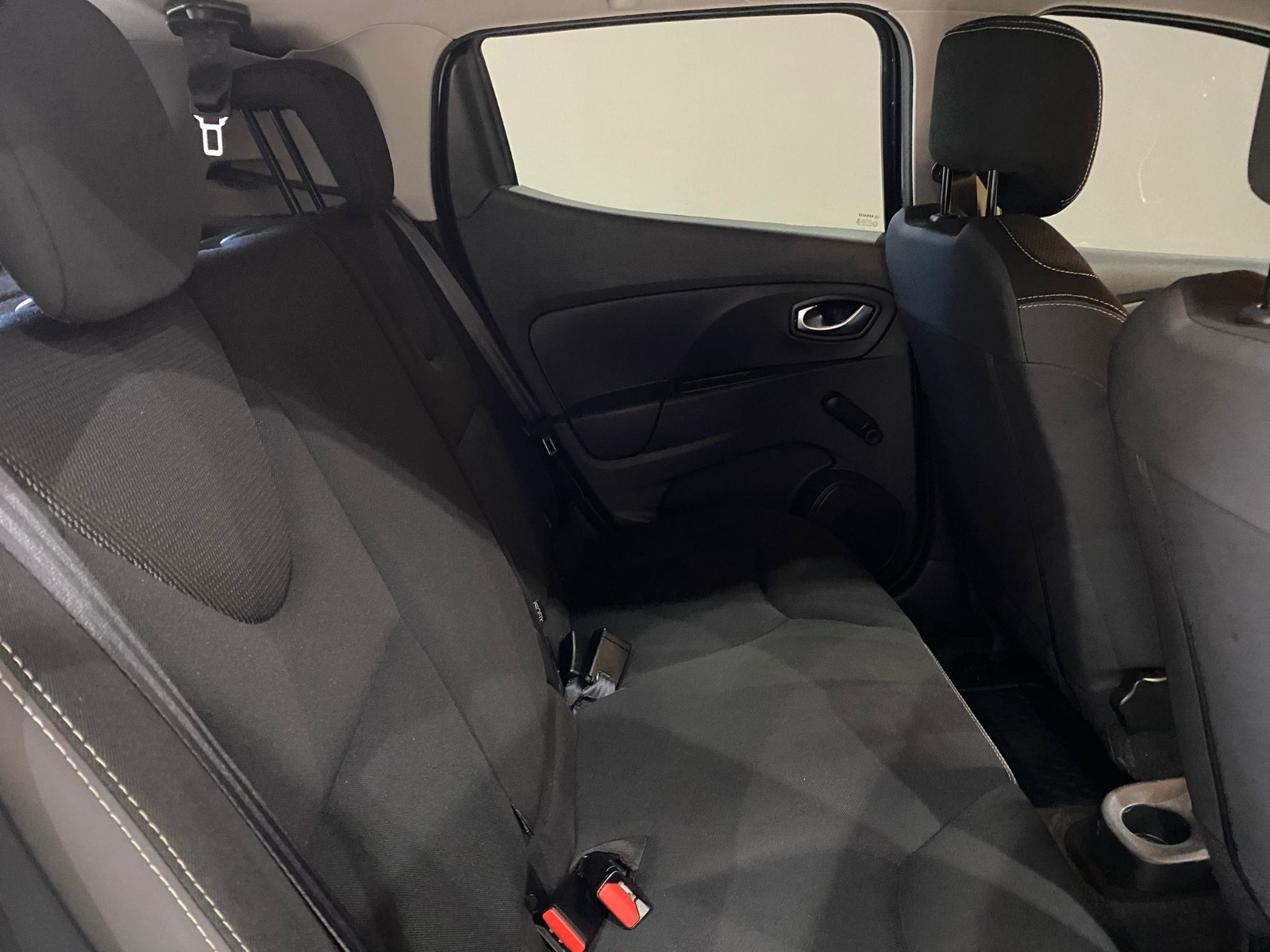 2018 Benzin Manuel Renault Clio Gri Gürel Tasarım Aksesuar Otomotiv San. Tic. Ltd. Şti.
