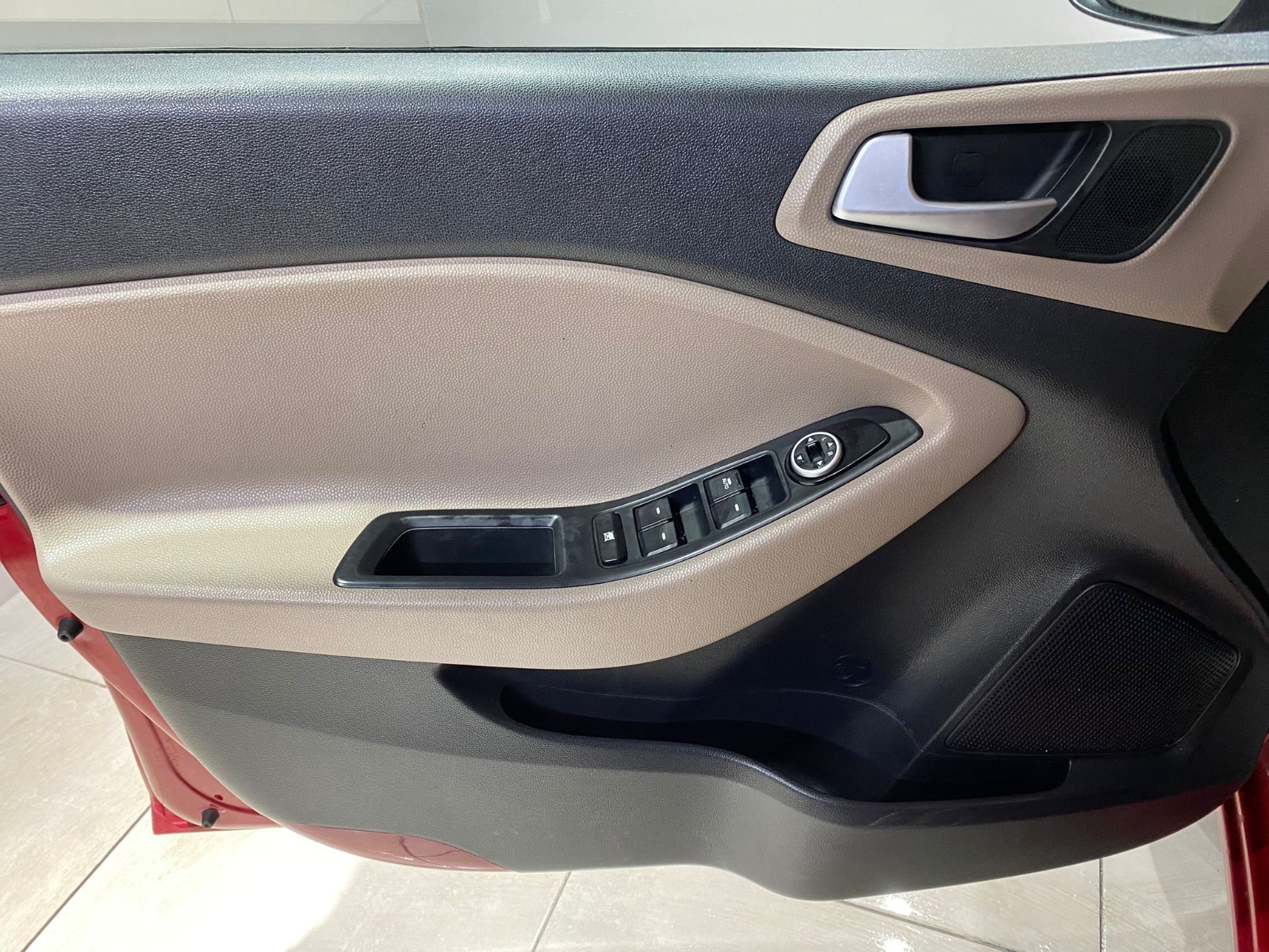 2016 Benzin Manuel Hyundai i20 Kırmızı Gürel Tasarım Aksesuar Otomotiv San. Tic. Ltd. Şti.