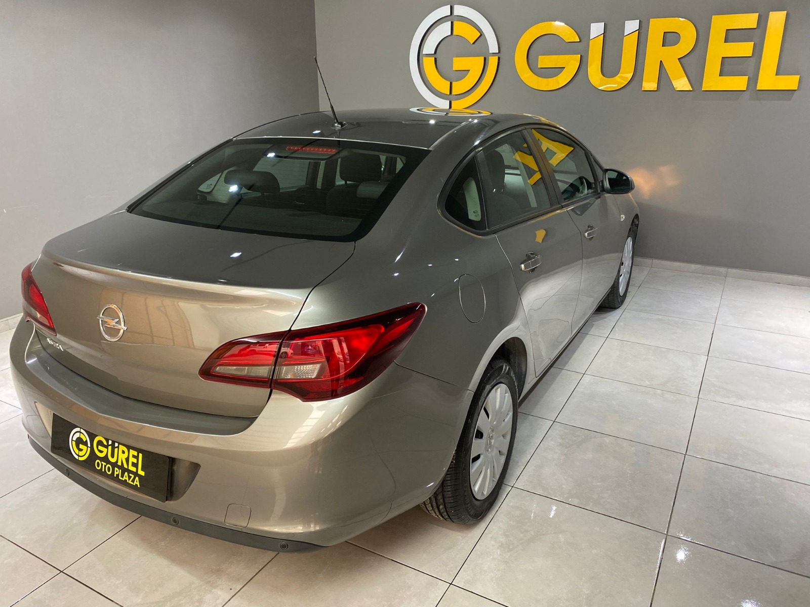 2015 Benzin Manuel Opel Astra Kahverengi Gürel Tasarım Aksesuar Otomotiv San. Tic. Ltd. Şti.