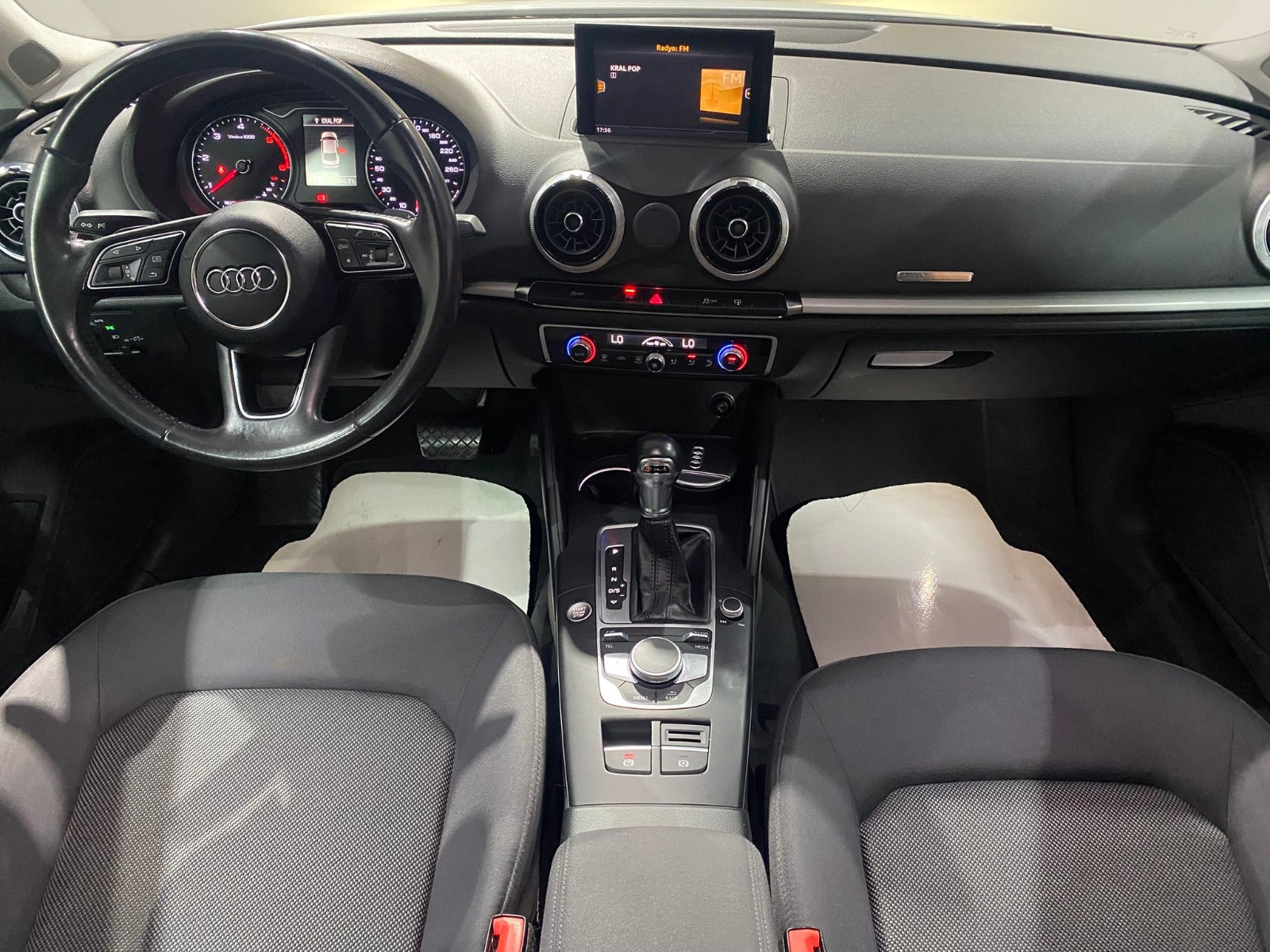 2017 Dizel Otomatik Audi A3 Beyaz Gürel Tasarım Aksesuar Otomotiv San. Tic. Ltd. Şti.