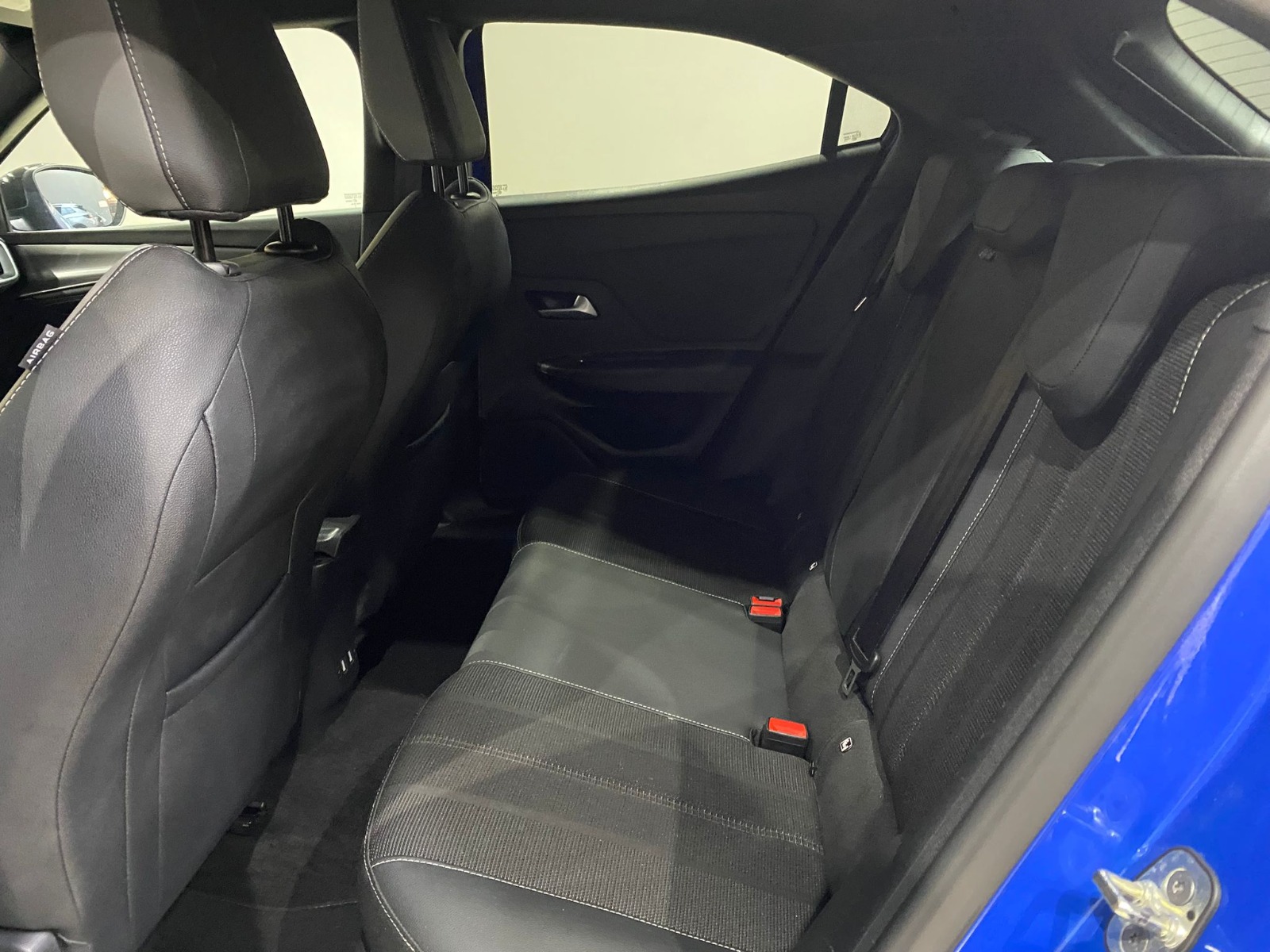 2024 Benzin Otomatik Opel Mokka Mavi Gürel Tasarım Aksesuar Otomotiv San. Tic. Ltd. Şti.