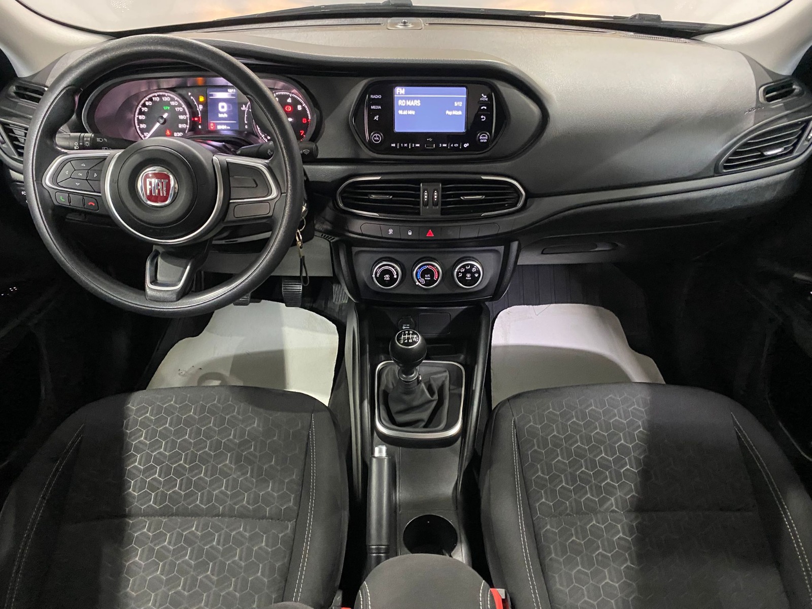 2023 Benzin Manuel Fiat Egea Gri Gürel Tasarım Aksesuar Otomotiv San. Tic. Ltd. Şti.